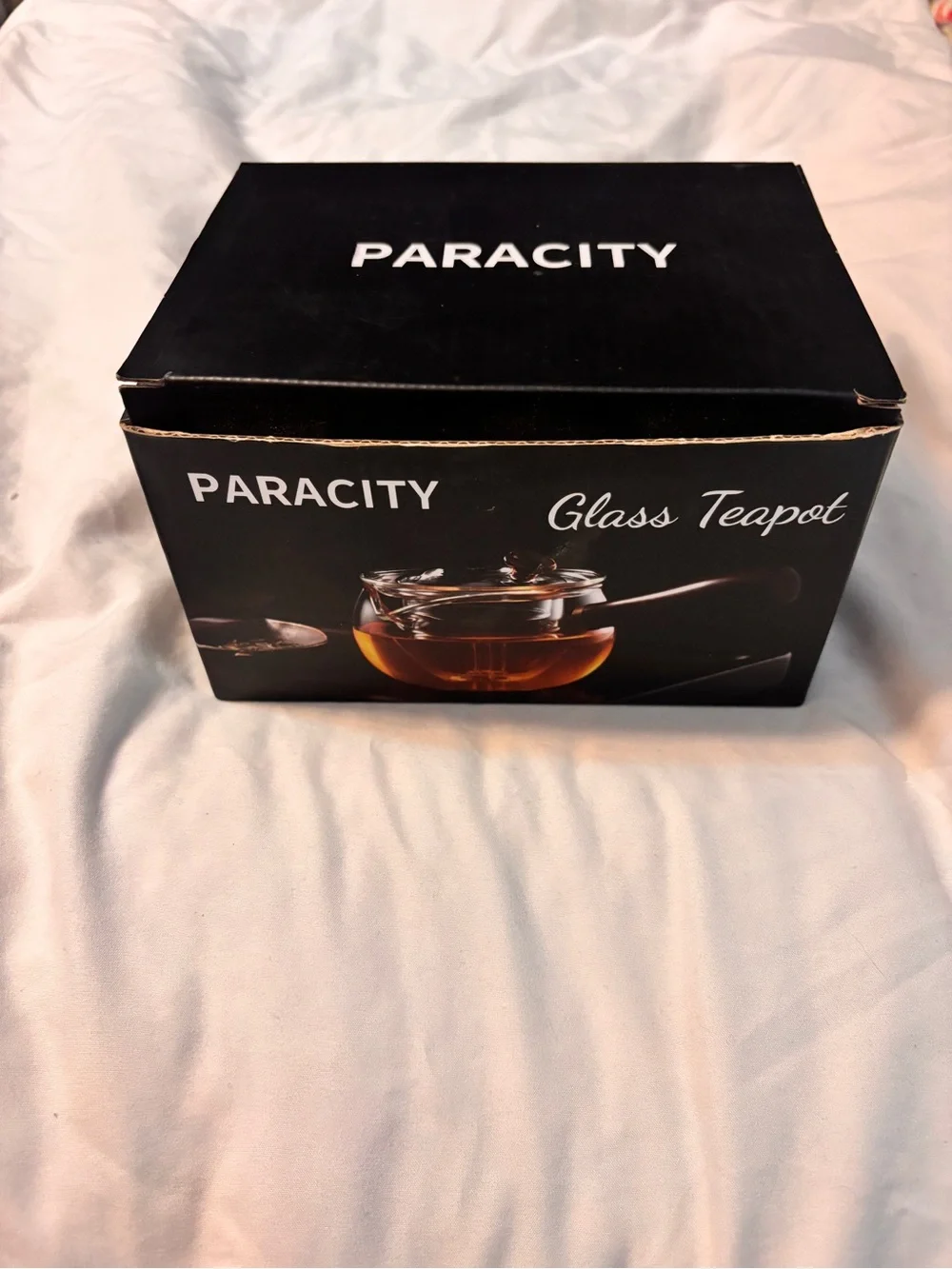 Glass Teapot - Clear Glass with internal diffuser. Never used.